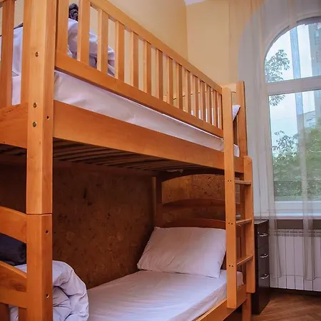 Golden Globus Hostel