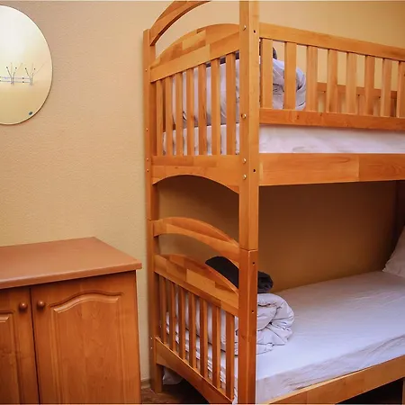 Golden Globus Hostel Kijów