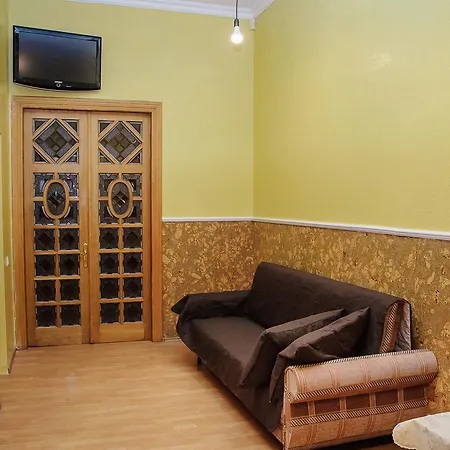 Hostel Golden Globus Kijów